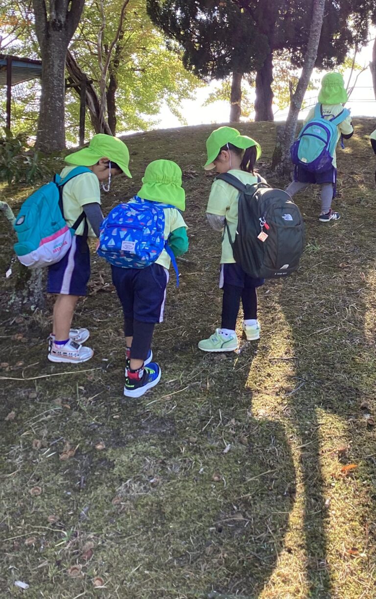 バスに乗って公園へ